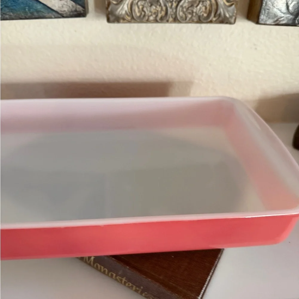 Vintage‎ Pyrex #232 Flamingo Pink 2-Quart Glass Baking Dish – Mid-Century